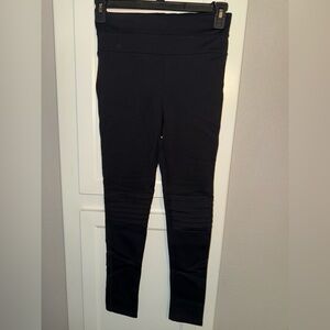 BLACK FREE PEOPLE LEGGINGS